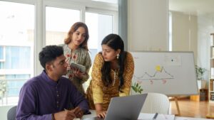 How Indian Business Owners Renew a Trade License in Dubai